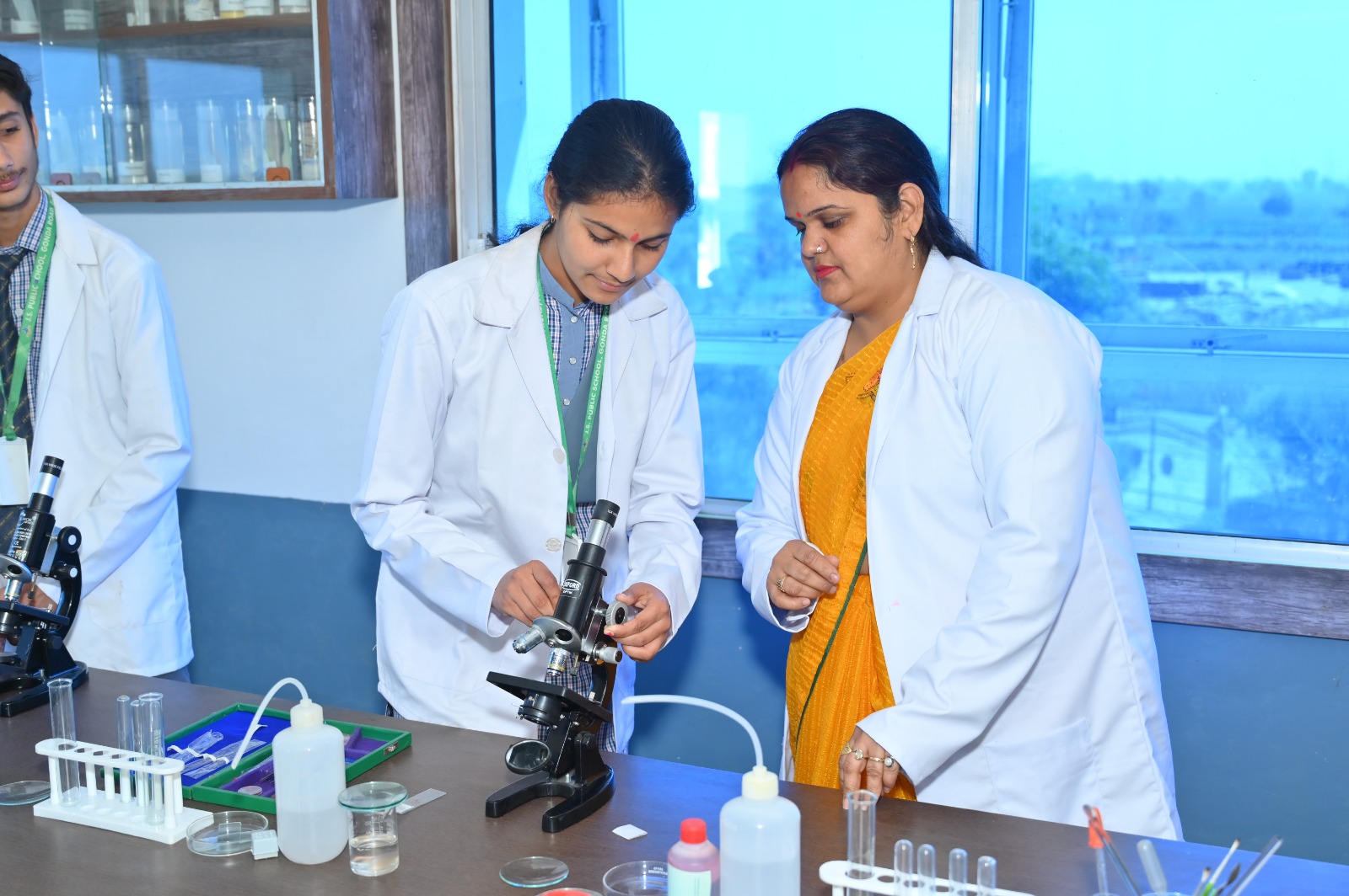 Science Laboratories 5